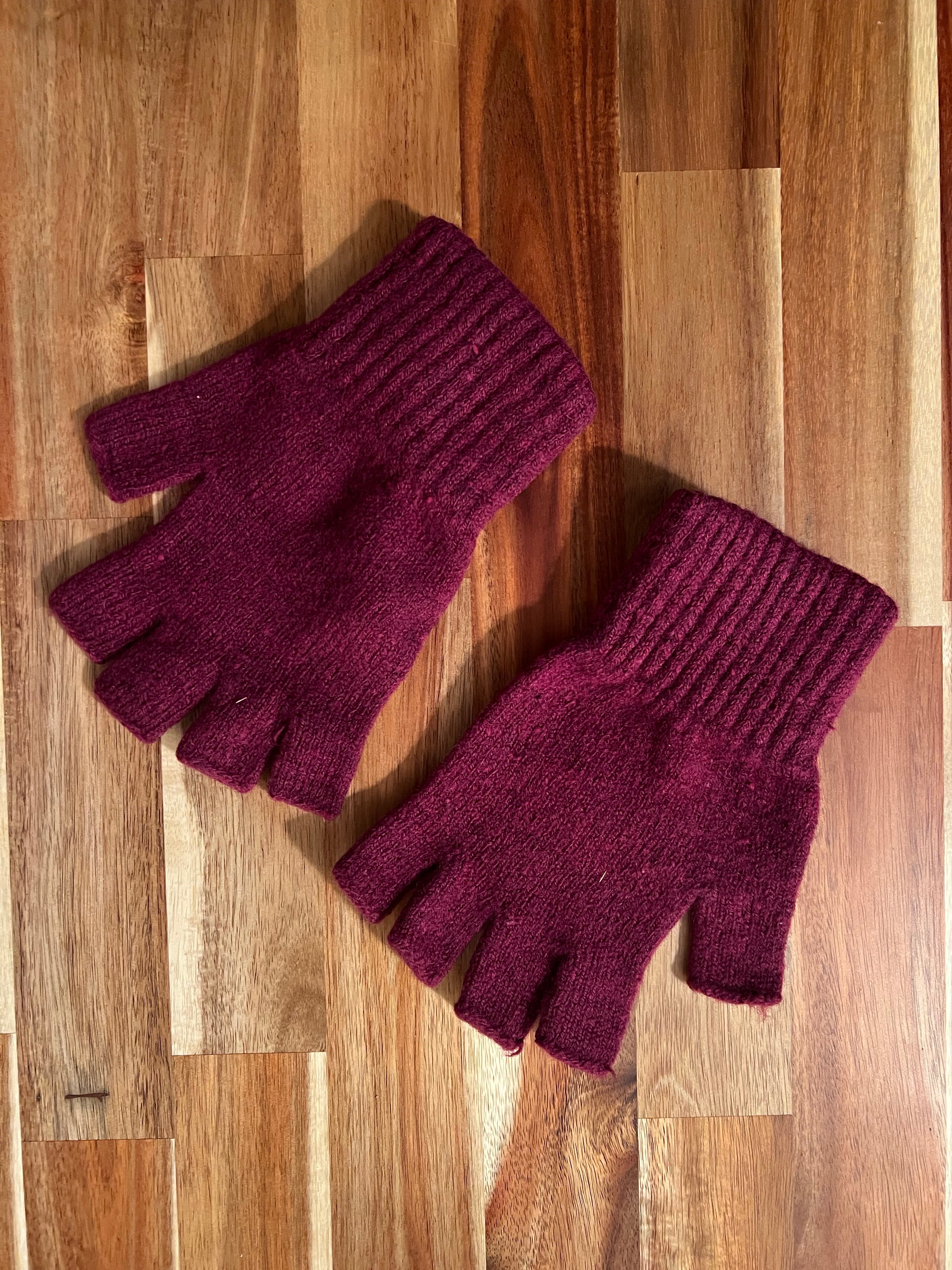DPSCo single source wool gloves