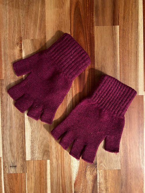 DPSCo single source wool gloves